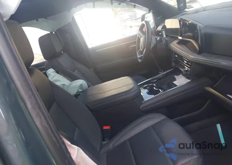 2025 Chevrolet Suburban 4Wd Z71 z USA, uszkodzony, nr VIN 1GNS6DRD4SR207856